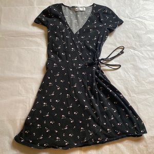 Hollister wrap dress